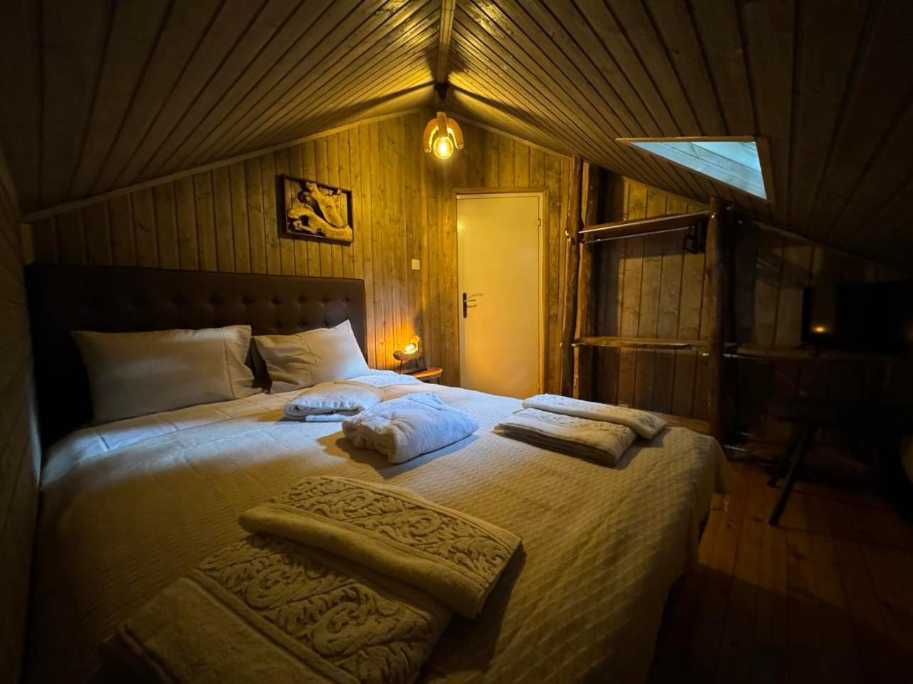 Villa Adis With Hot Pool & Jacuzzi By Bookvillabg Borovets Eksteriør bilde