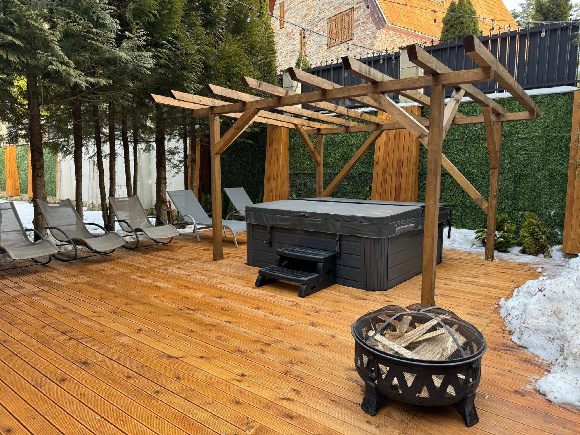 Villa Adis With Hot Pool & Jacuzzi By Bookvillabg Borovets Eksteriør bilde