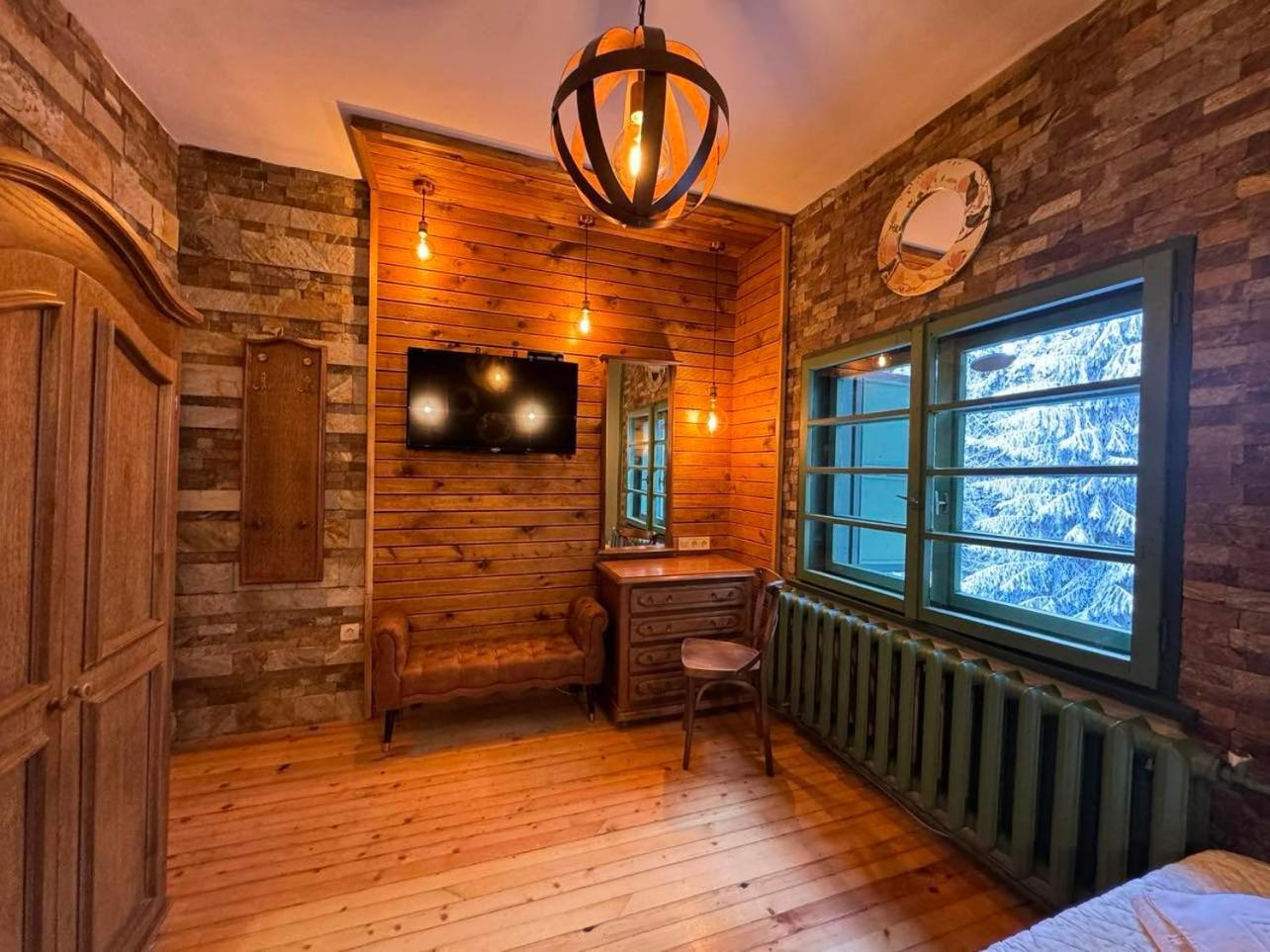 Villa Adis With Hot Pool & Jacuzzi By Bookvillabg Borovets Eksteriør bilde
