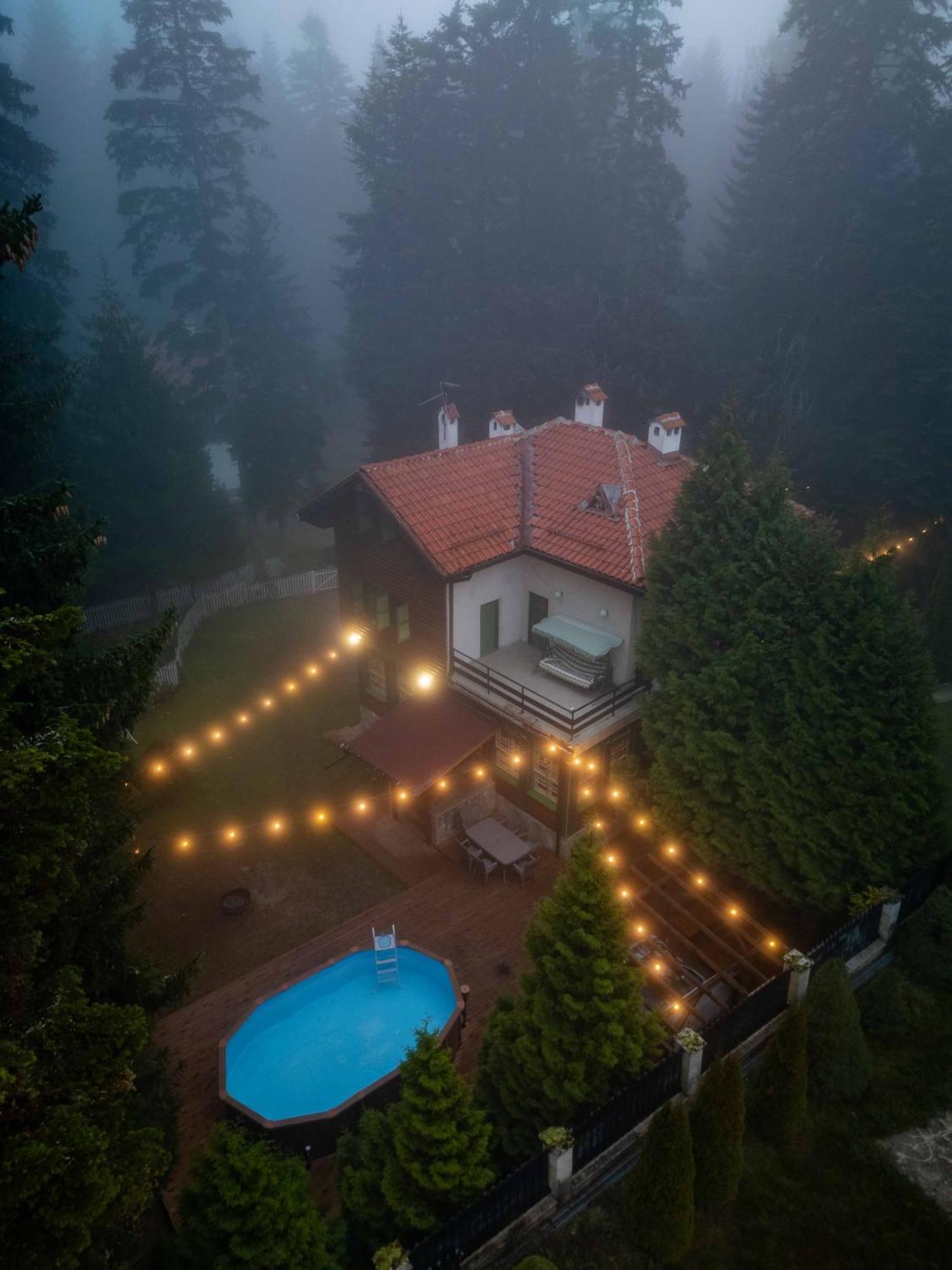 Villa Adis With Hot Pool & Jacuzzi By Bookvillabg Borovets Eksteriør bilde